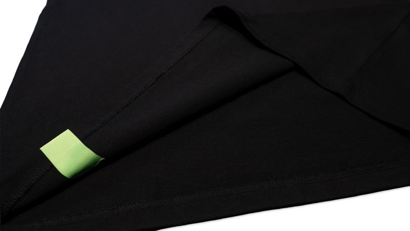 Re:ゼロから始める異世界生活_Sサイズ_AMICIS エキドナTシャツ 黒